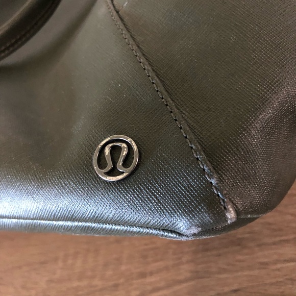 🚫SOLD🚫Lululemon All Day Tote - Picture 4 of 6